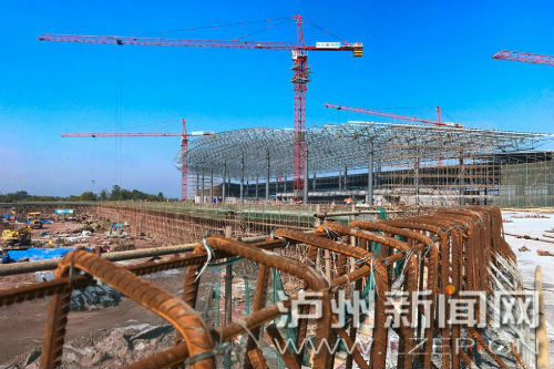州云龍機場正全速推進建設，確保7月1日前投入運行。 瀘州日報記者 牟科 攝3